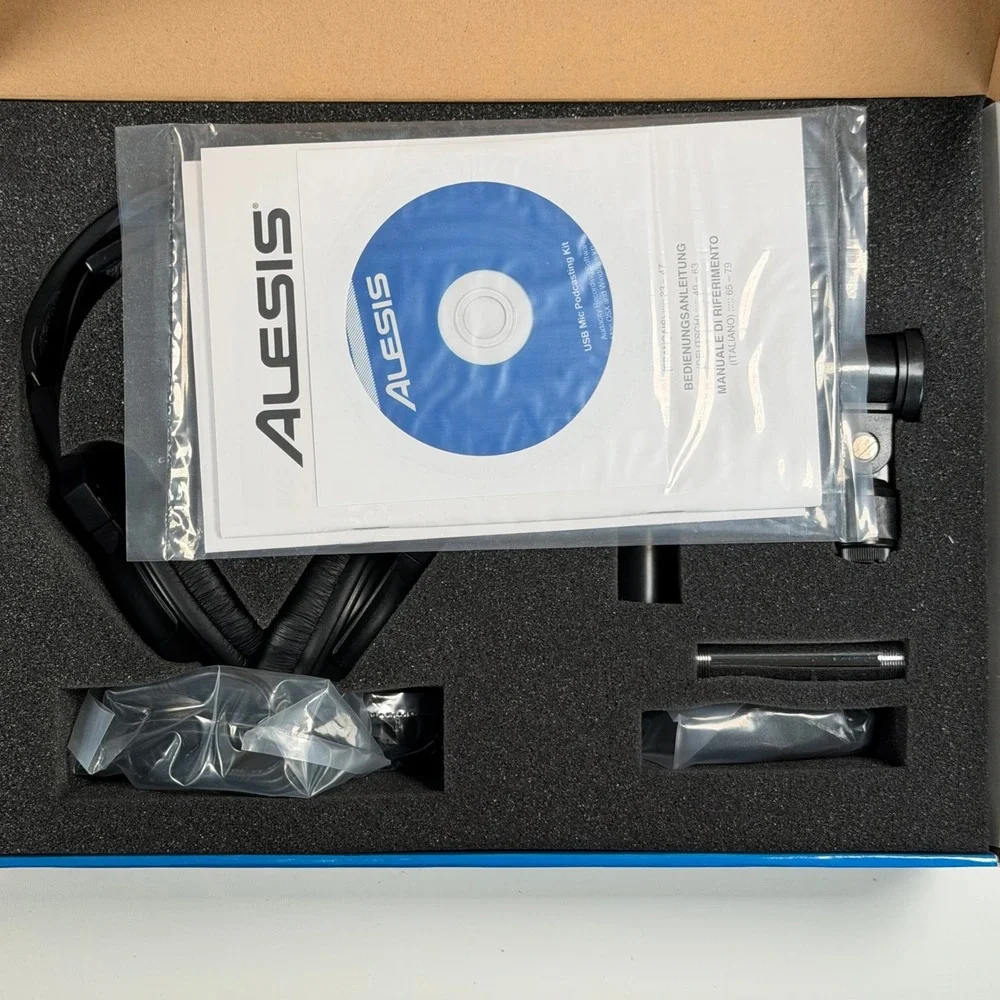 Alesis USB-MIC Podcasting Kit Professional Studio Set AM01 New In Box